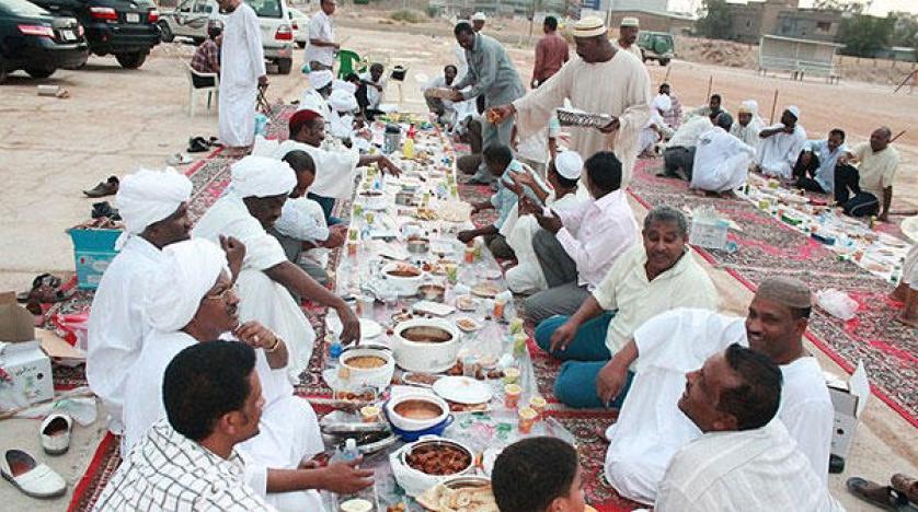 Street iftar in Sudan, the home country of Islam Elkhalifa